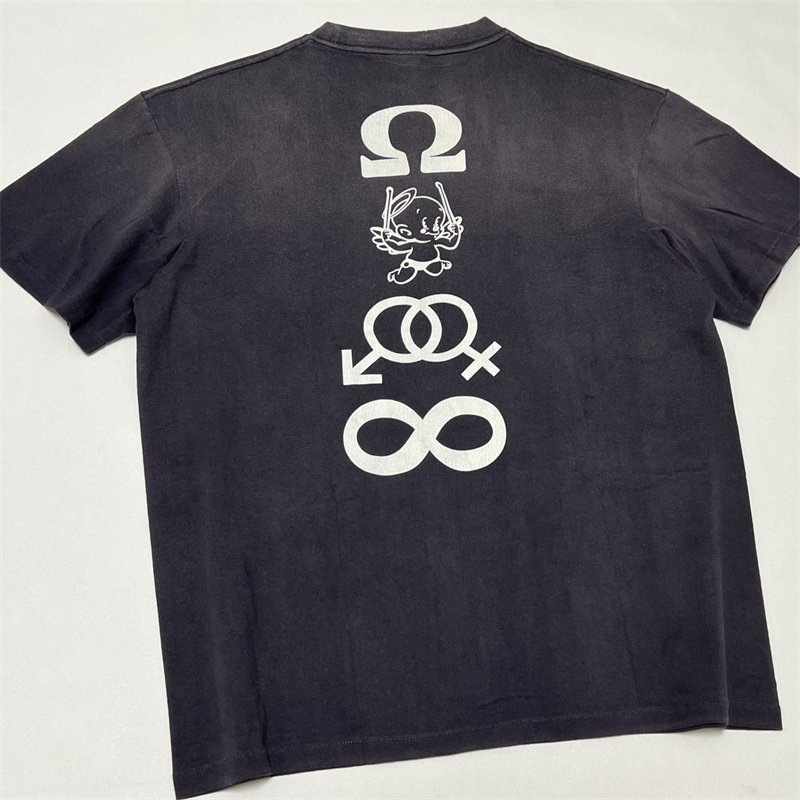 Camiseta negra lavada SAINT MI - Black Tin Candle reseña y precio